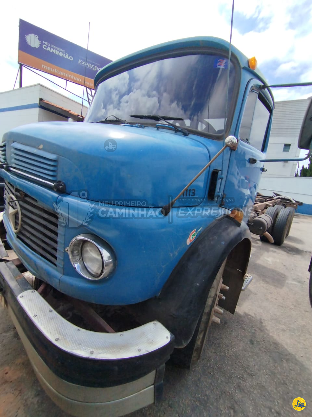 CAMINHAO MERCEDES-BENZ MB 1113 Chassis Truck 6x2 Meu Primeiro Caminhão JUNDIAI SÃO PAULO SP